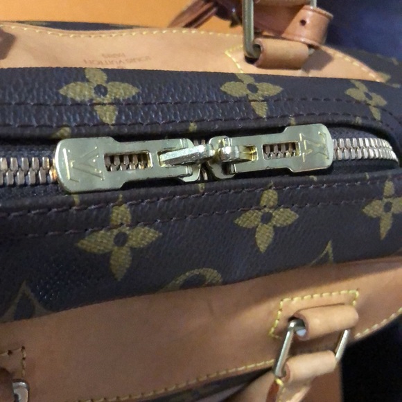 Louis Vuitton Deuville - Picture 10 of 17